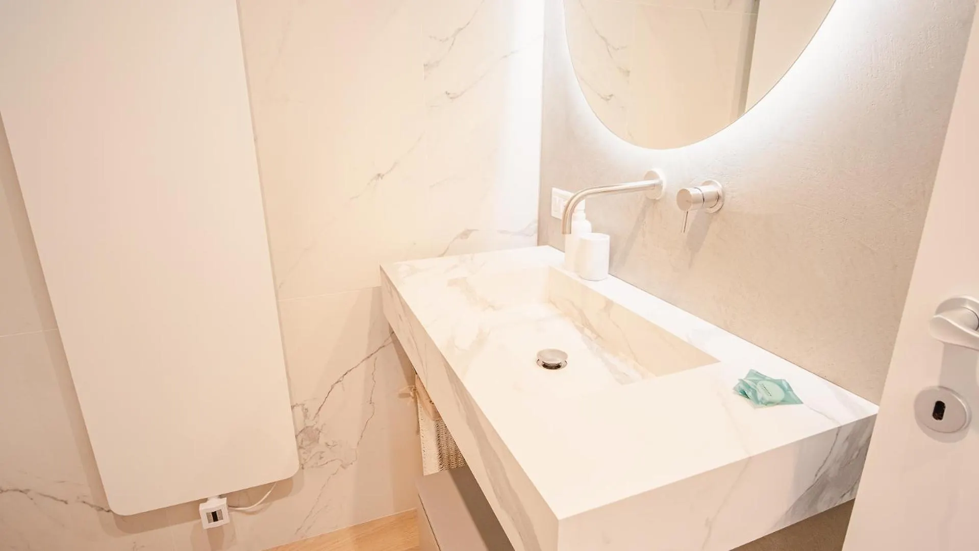 Garda Luxury Suite - Italian Homing Padenghe sul Garda Apartment