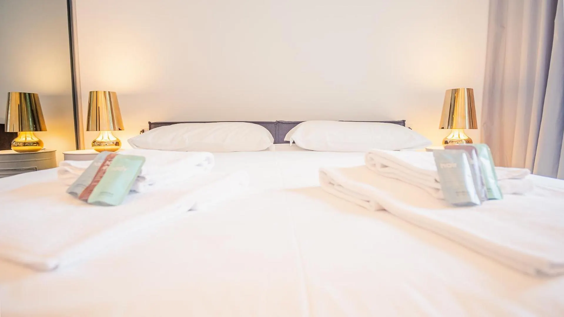 Garda Luxury Suite - Italian Homing Padenghe sul Garda 0*,