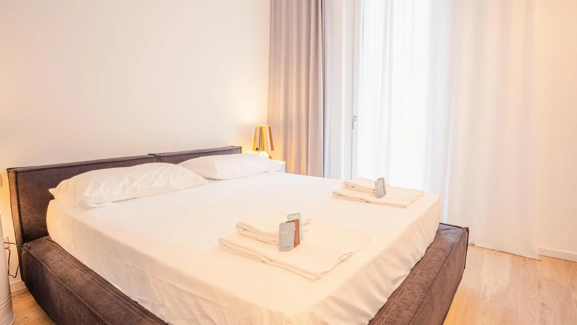 Garda Luxury Suite - Italian Homing Padenghe sul Garda Apartment